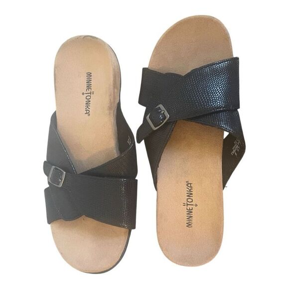 Minnetonka Becca Black Leather Slip On Sandals Size 9 - Picture 2 of 5